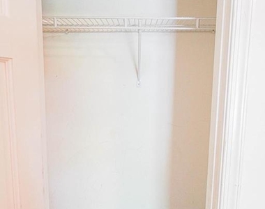 800 Travers Street - Photo Thumbnail 44