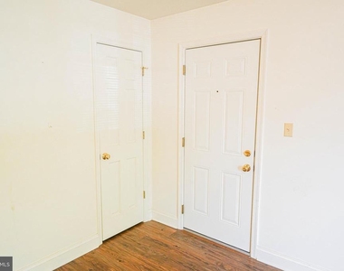 800 Travers Street - Photo Thumbnail 12