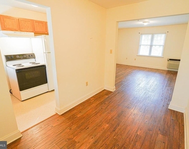 800 Travers Street - Photo Thumbnail 25
