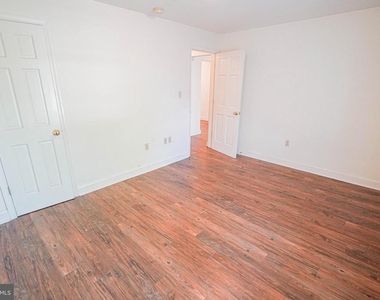 800 Travers Street - Photo Thumbnail 41