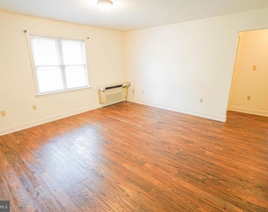 800 Travers Street - Photo Thumbnail 17