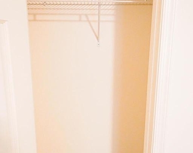 800 Travers Street - Photo Thumbnail 57