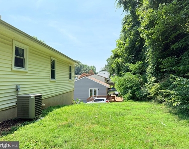 6228 8th Street - Photo Thumbnail 36