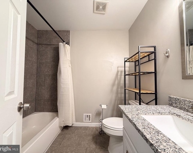 6228 8th Street - Photo Thumbnail 31