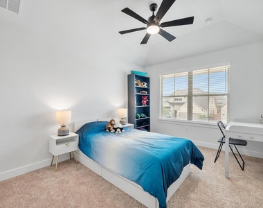 6220 Hilltop Plateau Dr - Photo Thumbnail 30