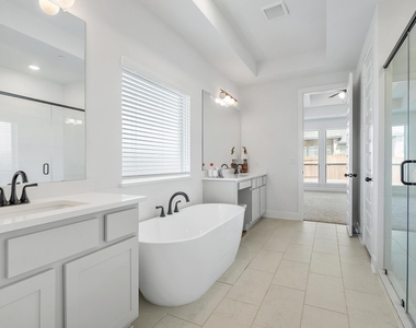6220 Hilltop Plateau Dr - Photo Thumbnail 18