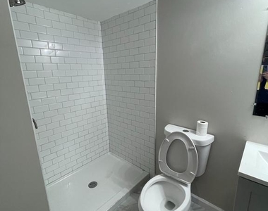 332 Endsleigh Avenue - Photo Thumbnail 7