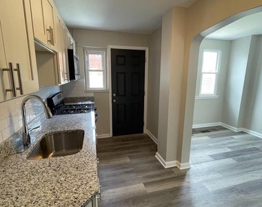 332 Endsleigh Avenue - Photo Thumbnail 4