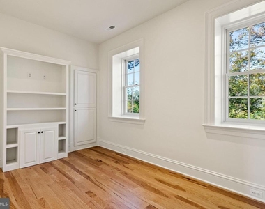 16131 Old York Road - Photo Thumbnail 32