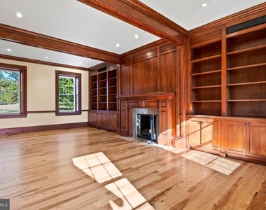 16131 Old York Road - Photo Thumbnail 14