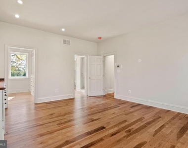 16131 Old York Road - Photo Thumbnail 41