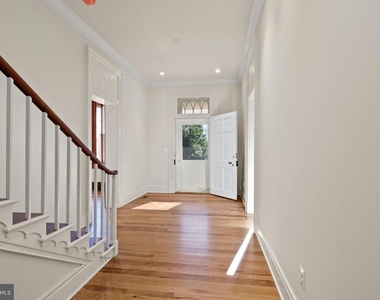 16131 Old York Road - Photo Thumbnail 12