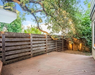714 W Monroe St - Photo Thumbnail 13