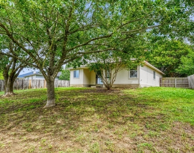 196 Goddard Dr - Photo Thumbnail 27