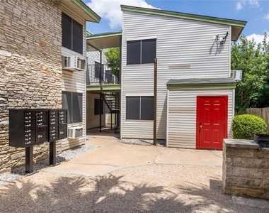 4314 Gillis St - Photo Thumbnail 8