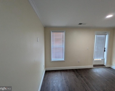 2953 Miles Avenue - Photo Thumbnail 20