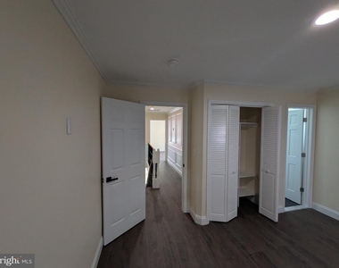 2953 Miles Avenue - Photo Thumbnail 22