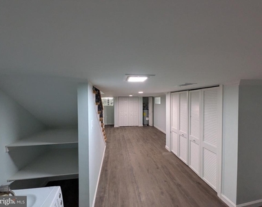 2953 Miles Avenue - Photo Thumbnail 34
