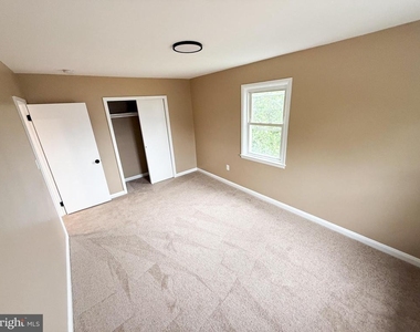 6101 Edlynne Road - Photo Thumbnail 14