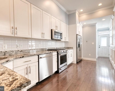2205 Bank Street - Photo Thumbnail 8