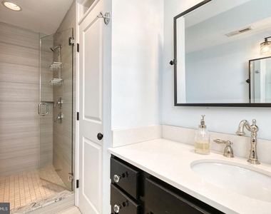 2205 Bank Street - Photo Thumbnail 13