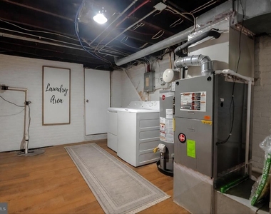2811 Mayfield Avenue - Photo Thumbnail 19