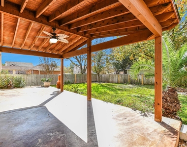1307 Chalk Ln - Photo Thumbnail 24
