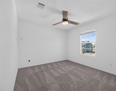 1600 Cobblecrest Ln - Photo Thumbnail 18