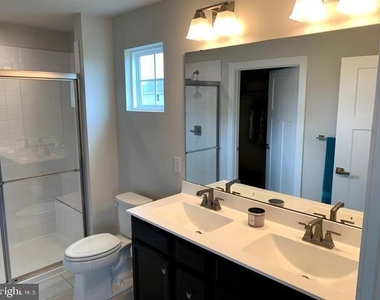 28484 Hawthorne Trail - Photo Thumbnail 5