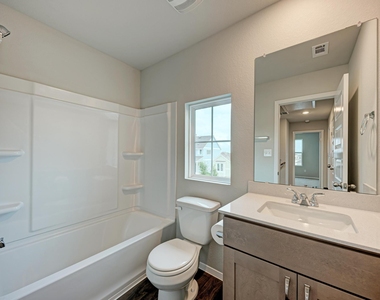 158 Daylily Dr - Photo Thumbnail 26