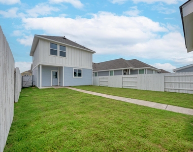158 Daylily Dr - Photo Thumbnail 33