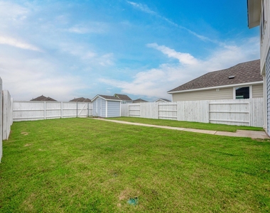 158 Daylily Dr - Photo Thumbnail 36