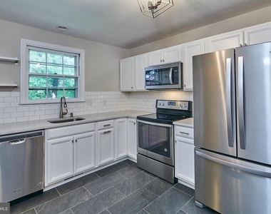 506 Foulkstone Road - Photo Thumbnail 1
