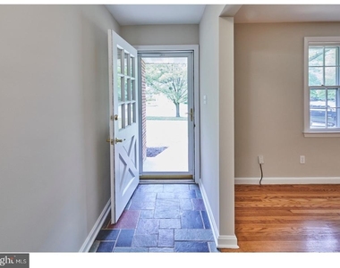 506 Foulkstone Road - Photo Thumbnail 2