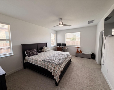 18017 Stefano Dr - Photo Thumbnail 10