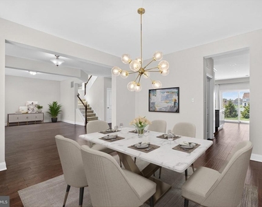 2707 Henry Moore Lane - Photo Thumbnail 2