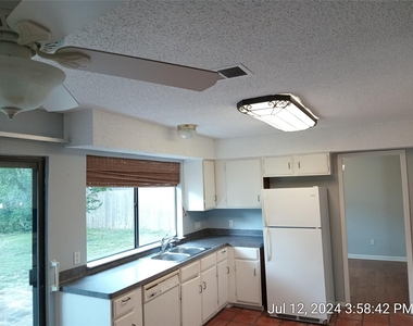 10700 Hard Rock Rd - Photo Thumbnail 9