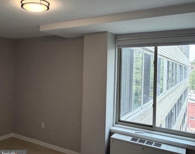 922 24th Street Nw - Photo Thumbnail 5