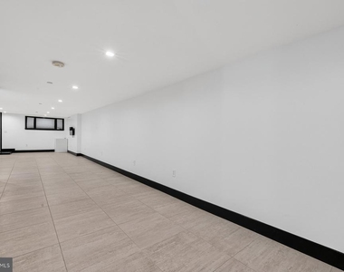 1513 Vermont Avenue Nw - Photo Thumbnail 12