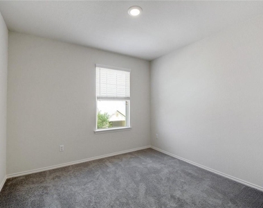121 Nettletree Dr - Photo Thumbnail 19