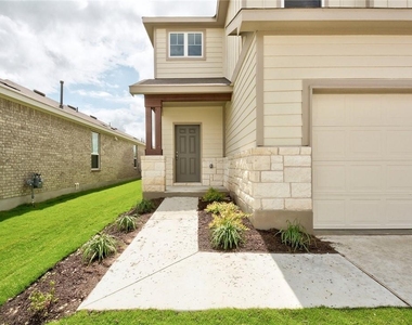 121 Nettletree Dr - Photo Thumbnail 2