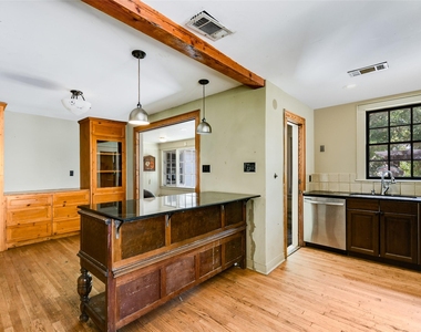 2304 Longview St - Photo Thumbnail 12