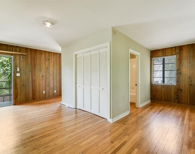 2304 Longview St - Photo Thumbnail 25