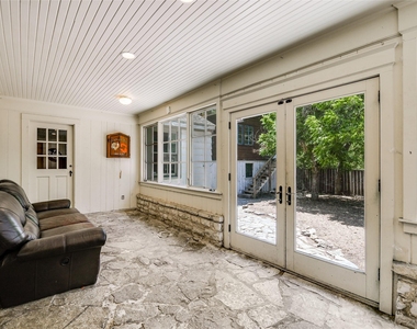 2304 Longview St - Photo Thumbnail 9