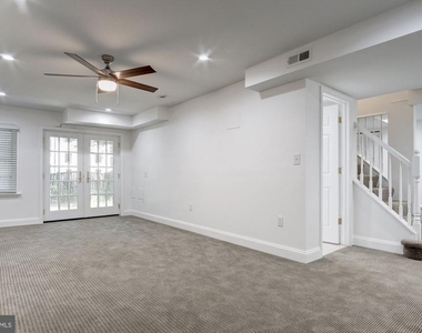1626 Kalmia Road Nw - Photo Thumbnail 36