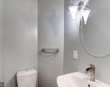 1626 Kalmia Road Nw - Photo Thumbnail 23