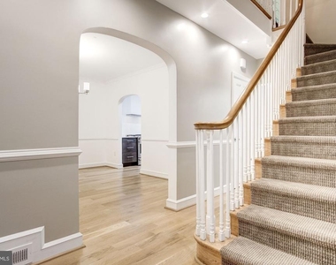 1626 Kalmia Road Nw - Photo Thumbnail 24