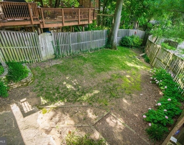 1626 Kalmia Road Nw - Photo Thumbnail 42