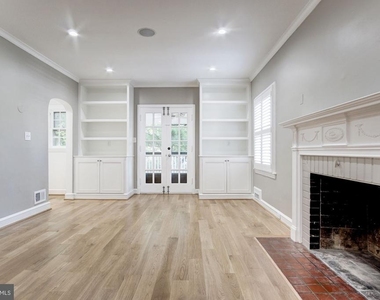 1626 Kalmia Road Nw - Photo Thumbnail 7