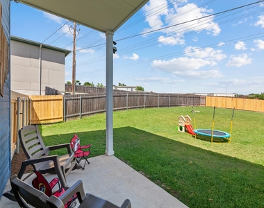 5809 Toscana Ave - Photo Thumbnail 25
